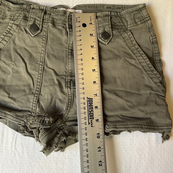 Sol Women Shorts 9 Olive Cargo Utility Short Button 2" Inseam - Picture 6 of 10